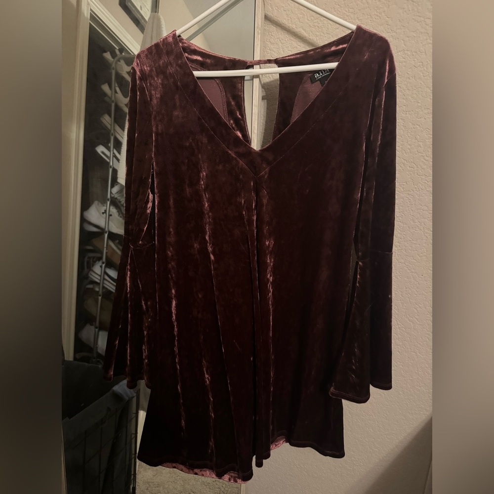 Maroon Velvet Bell Sleeve Dress